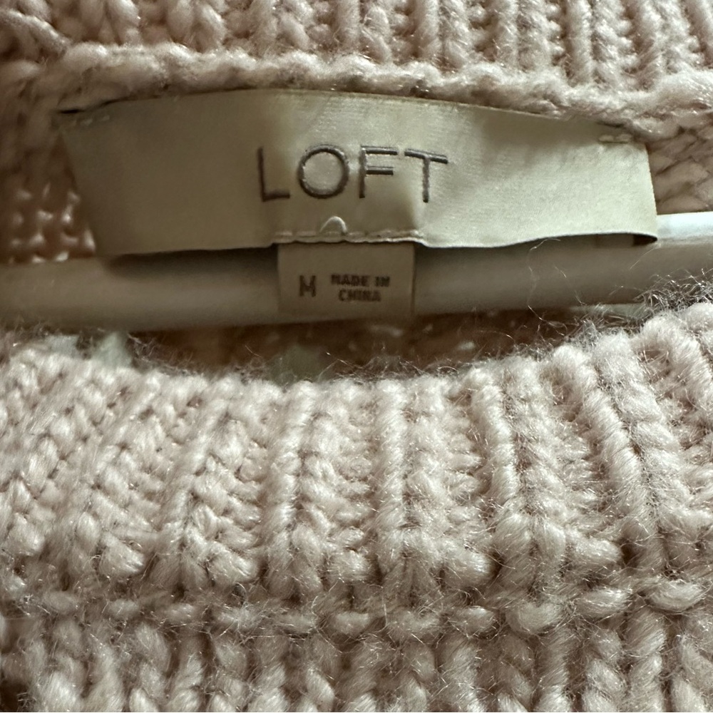 LOFT light pink sweater / size Med / gently used - Picture 2 of 3